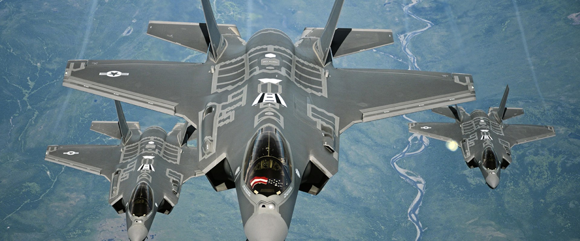 All About the F-35 Lightning II: The Ultimate Guide to Understanding This Revolutionary Military Plane